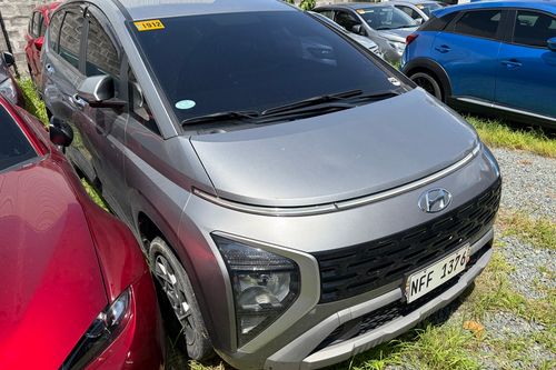 Second hand 2024 Hyundai Stargazer 1.5 GLS IVT 