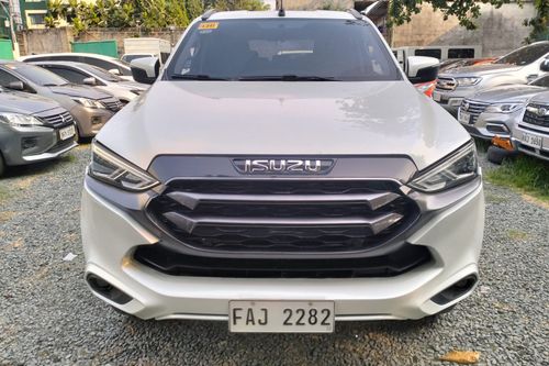 2022 Isuzu mu-X