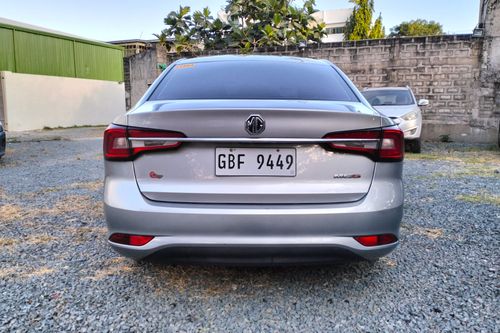 Old 2025 MG 5 1.5L AT