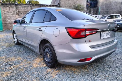 Second hand 2025 MG 5 1.5L AT 