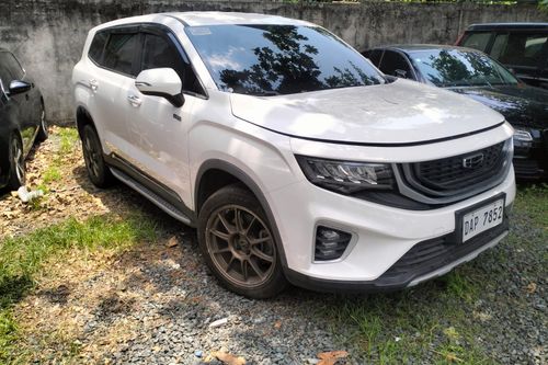 Old 2021 Geely Okavango Comfort