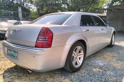 Second hand 2008 Chrysler 300C 3.5L AT 