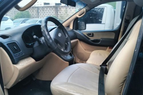 Used 2013 Hyundai Grand Starex 2.5 CRDi GLS 5AT (Dsl) 10 Seater