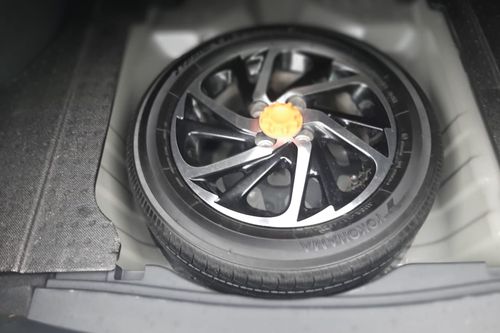 Second hand 2024 Toyota Vios 1.3 XLE CVT 