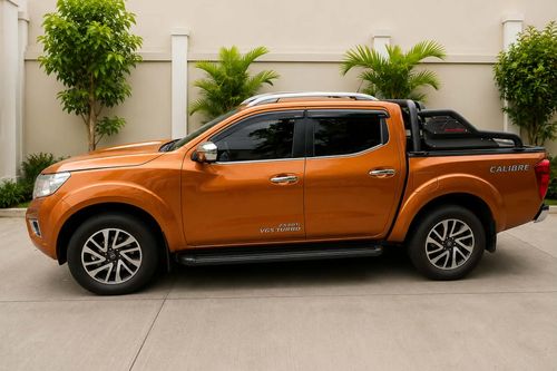 Second hand 2020 Nissan Navara 2.5L 4x2 EL 7AT Calibre 