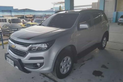 Old 2019 Chevrolet Trailblazer LTX AT