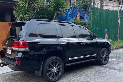 Old 2019 Toyota Land Cruiser 4.5 VXS FULL OPTION DSL