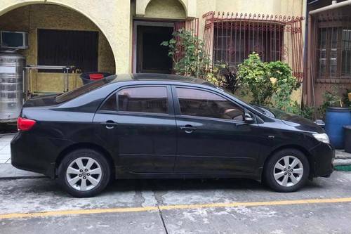 Second hand 2010 Toyota Corolla Altis 1.6 E MT 
