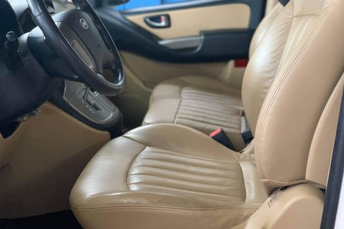 Used 2015 Hyundai Grand Starex 2.5L CRDI AT PLATINUM