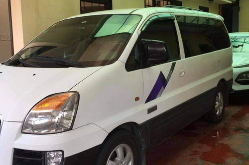 Second hand 2006 Hyundai Grand Starex 2.5 CVX 