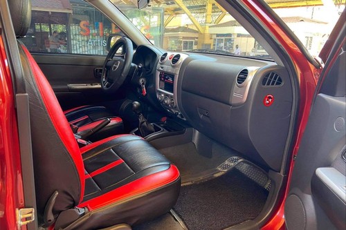 Used 2009 Isuzu D-Max 3.0 LS 4x2 MT