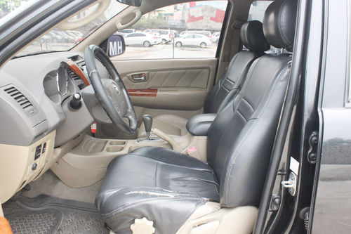 Second hand 2009 Toyota Fortuner 2.5 G AT 