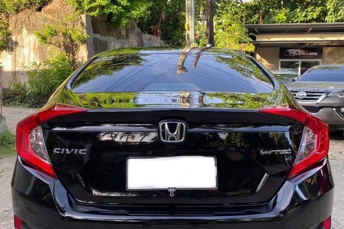 Old 2017 Honda Civic 1.8 E CVT