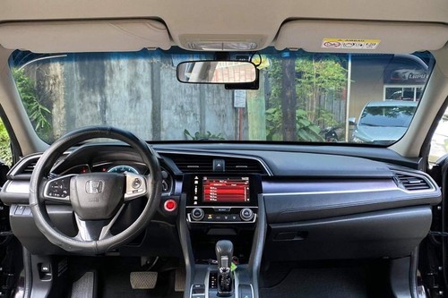 Second hand 2017 Honda Civic 1.8 E CVT 