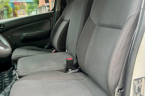 Used 2015 Nissan NV350 Urvan Standard Plus 18-Seater