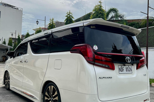 Used 2016 Toyota Alphard 3.5L AT