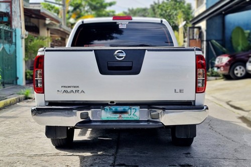 Second hand 2010 Nissan Frontier Navara 2.5L LE AT 