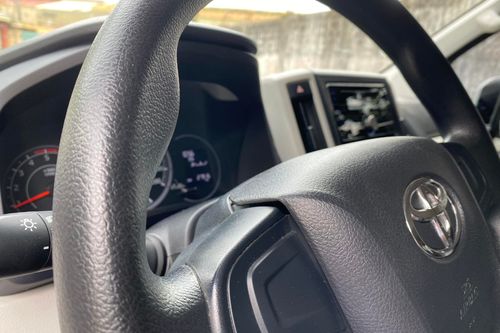 Used 2019 Toyota Hiace Commuter Deluxe