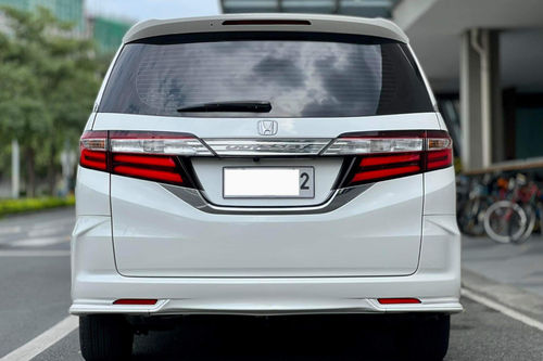 2nd Hand 2015 Honda Odyssey 2.4L EX-V AT