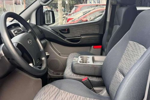 Used 2014 Hyundai Grand Starex 2.5 GL 5MT (Dsl) 10 Seater