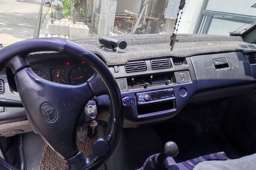 Used 2002 Toyota Revo 2.4L Sport Runner MT