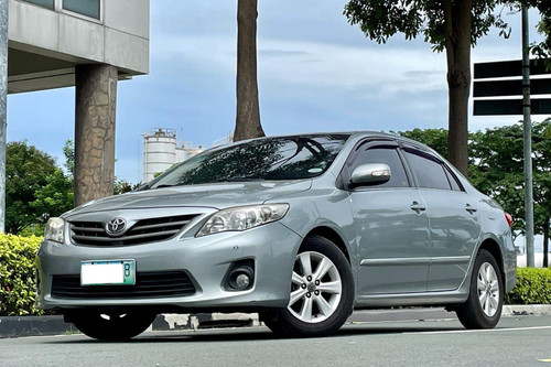 Second hand 2011 Toyota Corolla Altis 1.6 G MT 