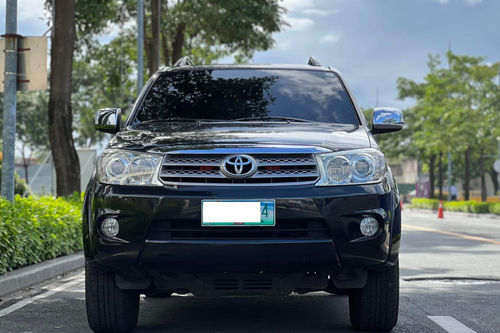 Second hand 2010 Toyota Fortuner 2.5 G AT 
