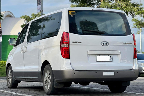 Second hand 2022 Hyundai Starex 2.5L SVX MT 