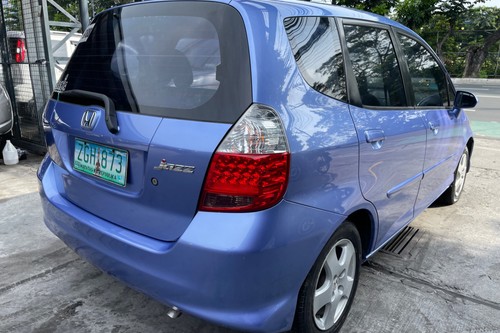 Second hand 2006 Honda Jazz 1.3L S AT 