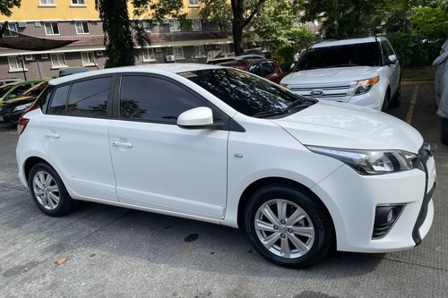 Old 2017 Toyota Yaris 1.3 E CVT