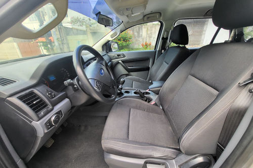 Used 2016 Ford Everest Ambiente 2.2L4x2 MT