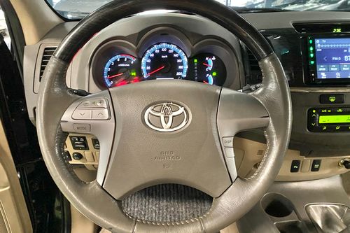 Used 2013 Toyota Fortuner Dsl AT 4X4 3.0 V
