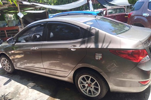 Second hand 2012 Hyundai Accent 1.6 CRDi E MT 