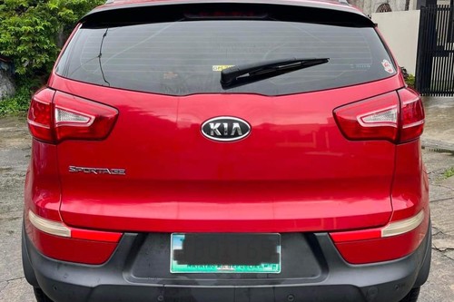 Second hand 2011 Kia Sportage 2.0 LX AT 4X2 Gas 