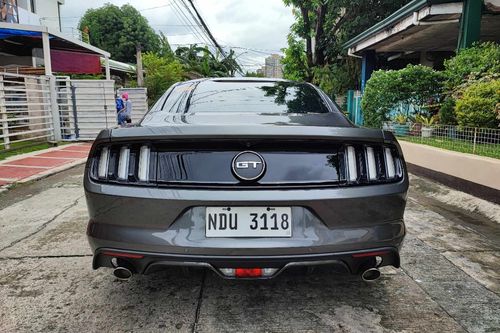 Old 2016 Ford Mustang 5.0L GT Premium V8