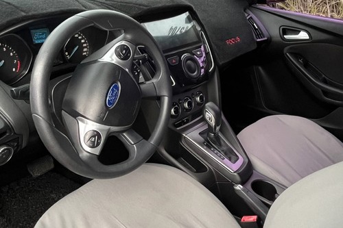 Used 2014 Ford Focus Hatchback 1.6L Ambiente AT