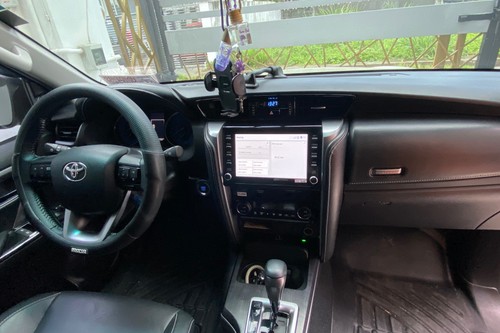 Used 2022 Toyota Fortuner 4x2 2.8L Q AT