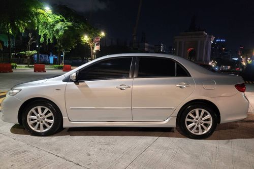 Second hand 2009 Toyota Corolla Altis 1.6 V AT 