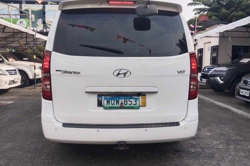 Old 2014 Hyundai Grand Starex 2.5 CVX