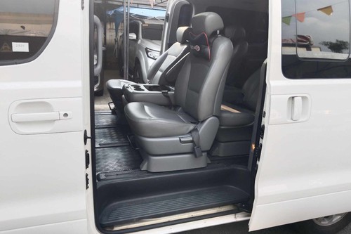 Used 2014 Hyundai Grand Starex 2.5 CVX