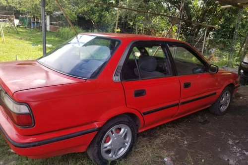 Old 1992 Toyota Corolla 1.6L GL MT