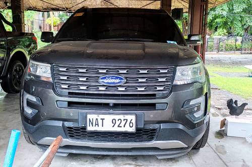 Second Hand 2017 Ford Explorer