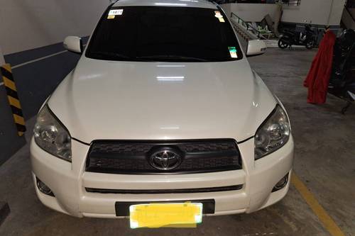 Second Hand 2010 Toyota RAV4