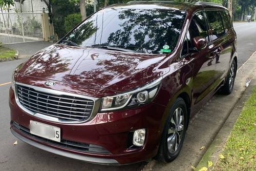 Second Hand 2016 Kia Grand Carnival