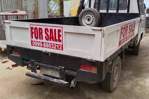 Second hand 2013 Mitsubishi L300 2.5L FB Deluxe MT 