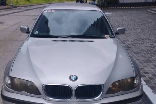 Second hand 2003 BMW 3 Series Sedan 328i 