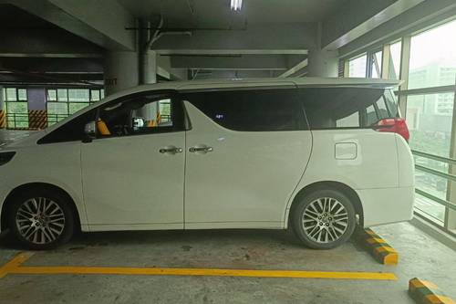 Second hand 2018 Toyota Alphard 3.5 Gas AT 