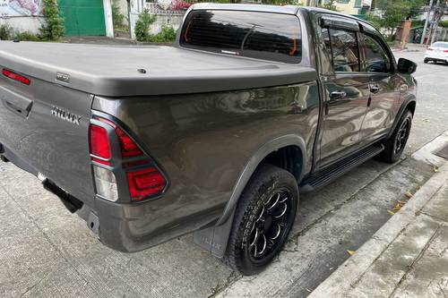 Used 2017 Toyota Hilux 2.4L G 2WD MT