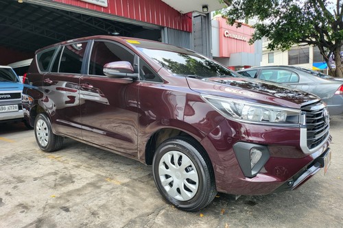 Used 2025 Toyota Innova 2.8 XE AT