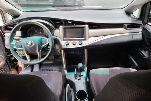 Used 2025 Toyota Innova 2.8 XE AT